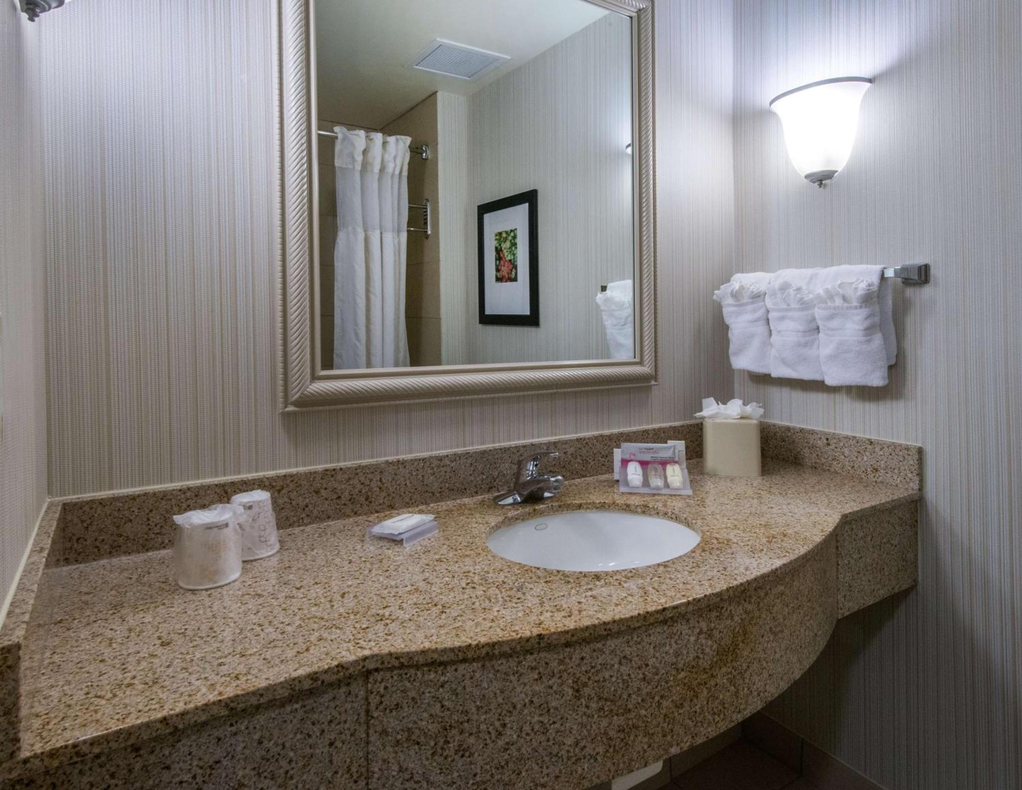 Hilton Garden Inn Tallahassee Central Dış mekan fotoğraf